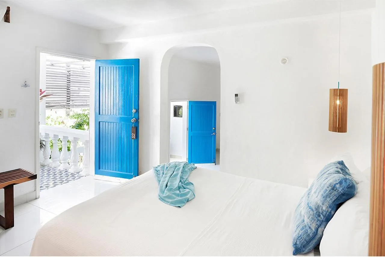 Casa El Pio Hotel Isla Mujeres Mexico